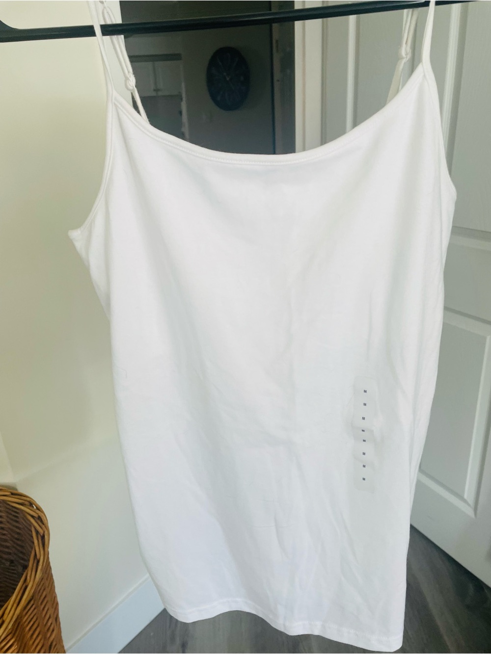 🆕GAP White Women's Slim Adjustable-Strap Camisole